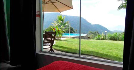 SUITE-VARANDA-HOUSE-FOR-SALE-IN-PARATY-WITH-VIEW-TO-THE-MOUNTAINS-AND-THE-SEA